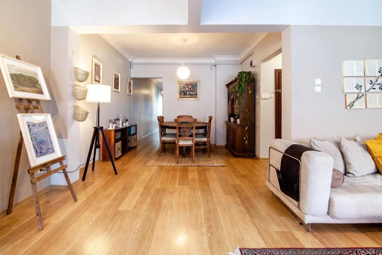 Vibrant Flat With Balcony In Sisli Apartment Istanbul
